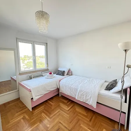 Forty Two Apartment Zadar